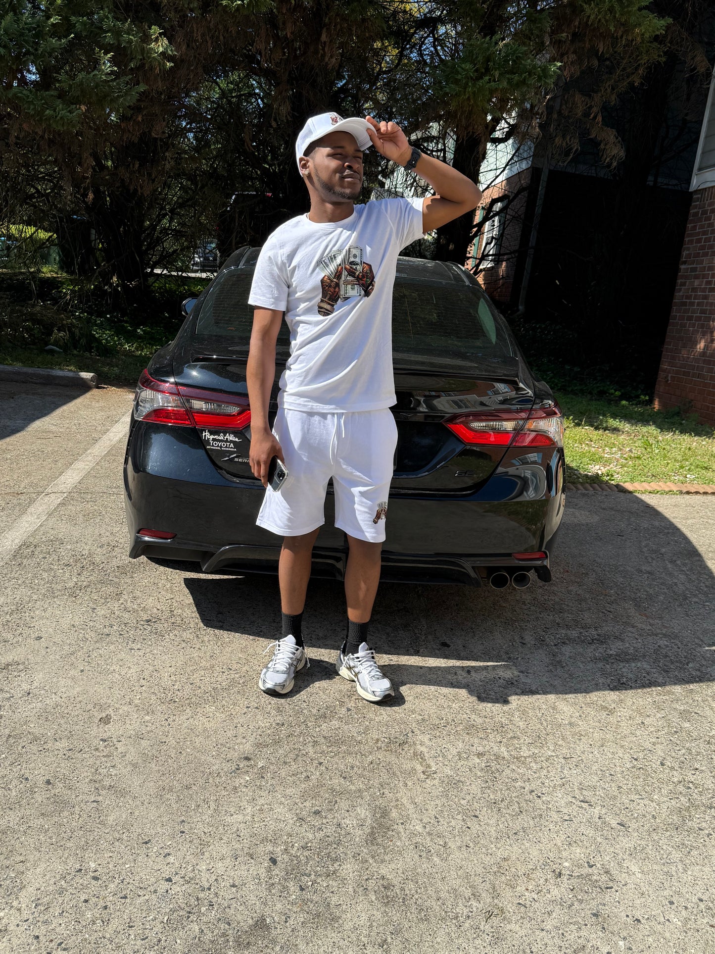 Money hands shorts set